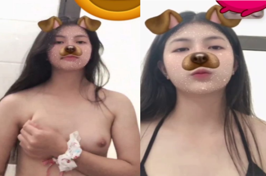 Nhớ anh khoe ngực khủng khi gọi video